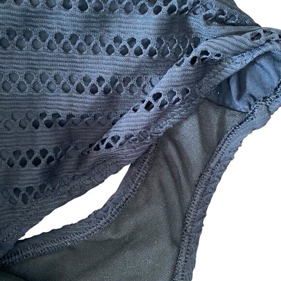 Kenneth Cole Crochet Look Bandeau Black One Piece Strapless Swimsuit NWTs Large - Picture 11 of 12